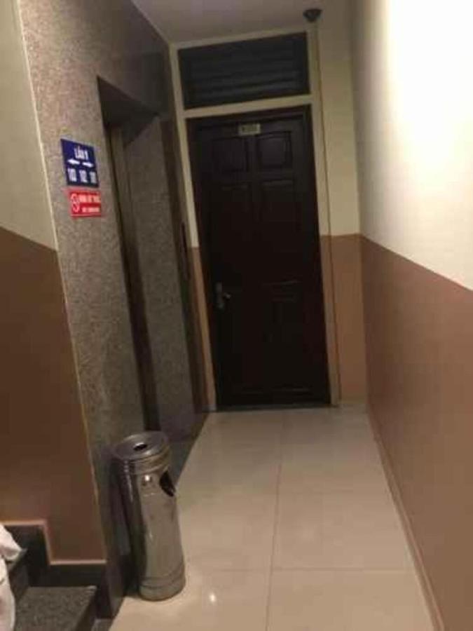 Bao Vy Hotel Хошимин Экстерьер фото